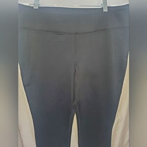 Pre-Loved Women’s Land’s End Black Leggings Size Large 14-16